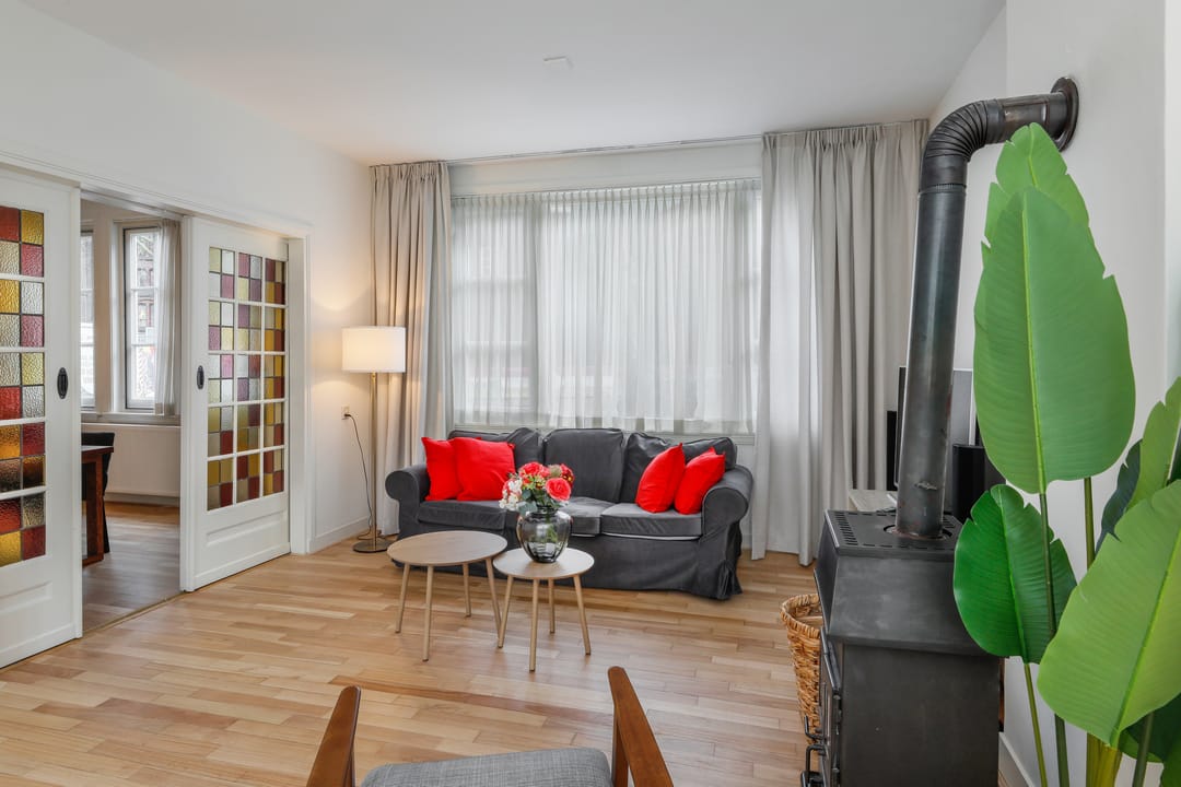 Photo 11 of Prins Bernhardstraat 5