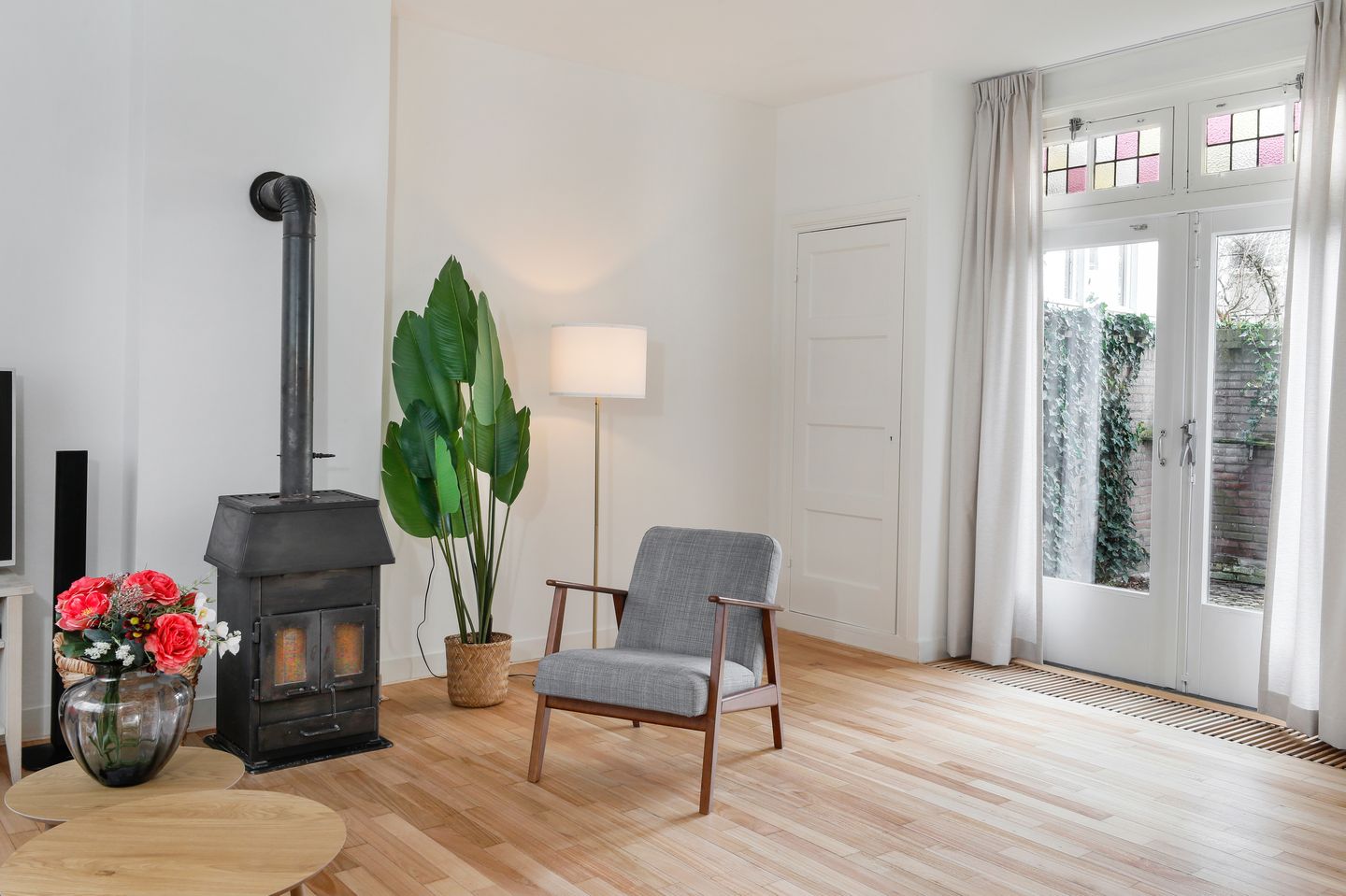 Photo 14 of Prins Bernhardstraat 5