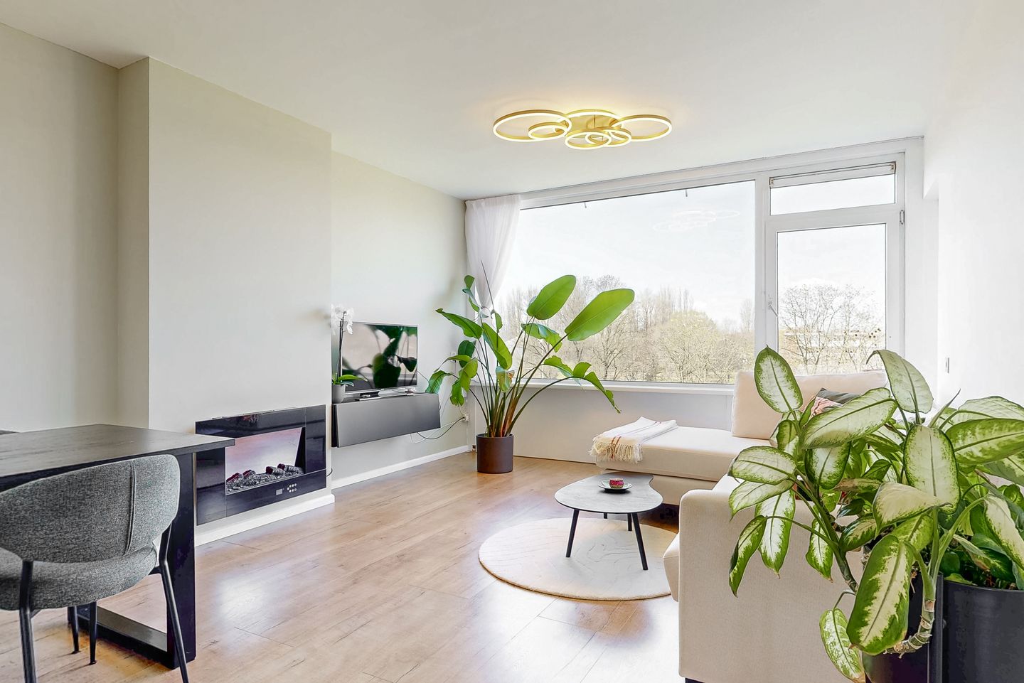 Photo 10 of Maarten Lutherweg 215