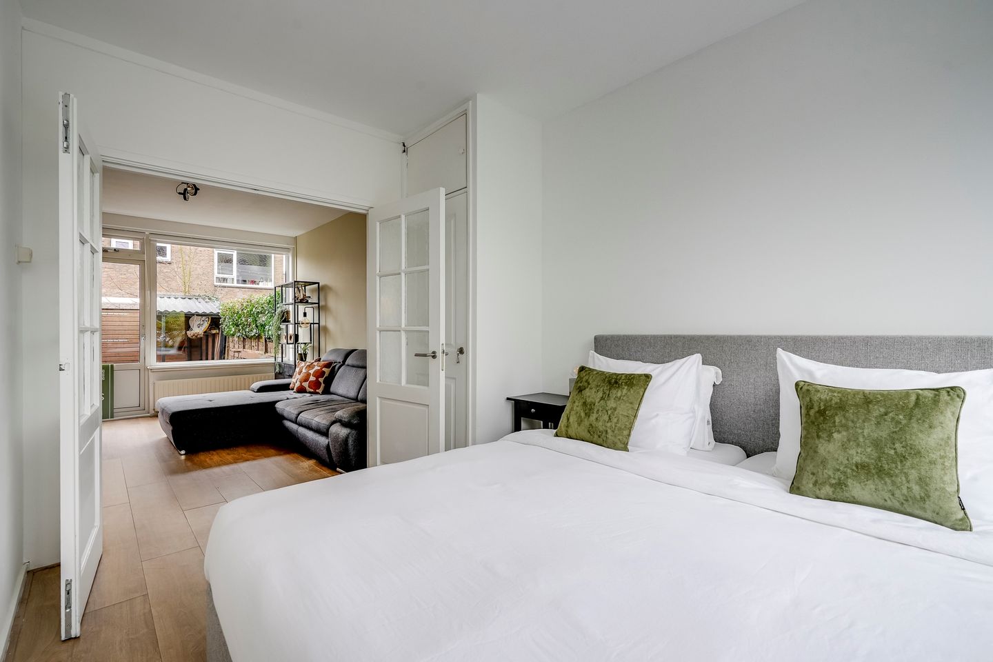 Ready-to-move ground floor apartment with sunny south-facing garden in Utrecht — 37