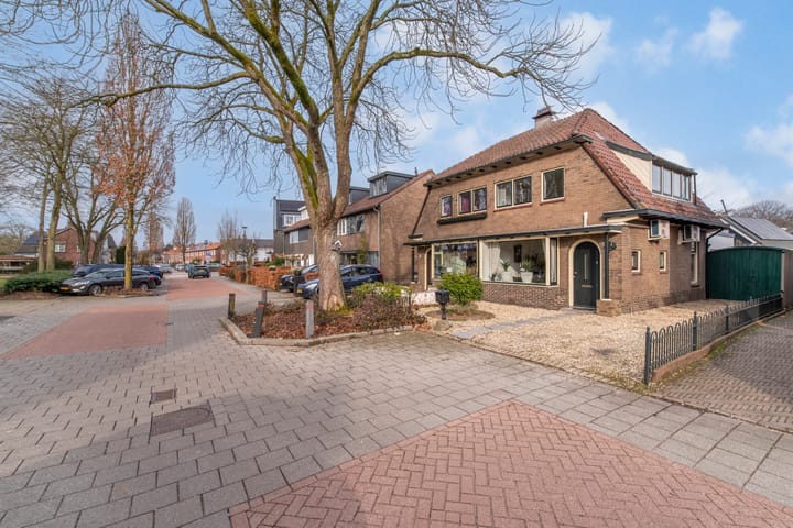 Photo 4 of Middellaan 69