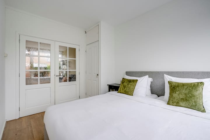 Ready-to-move ground floor apartment with sunny south-facing garden in Utrecht — 38