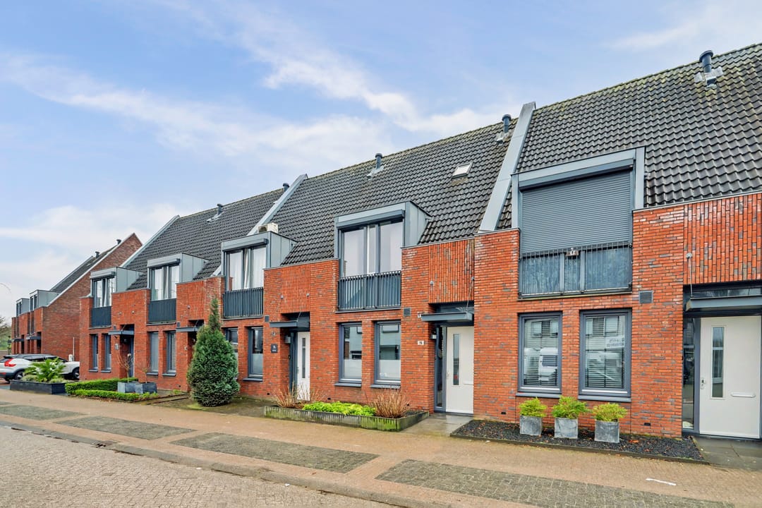 Foto 23 van Roestenbergstraat 74