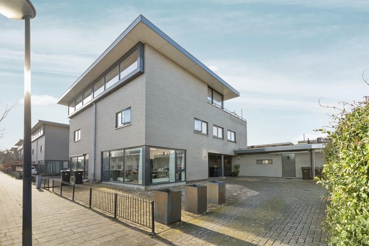 Photo 8 of Jerseystraat 93