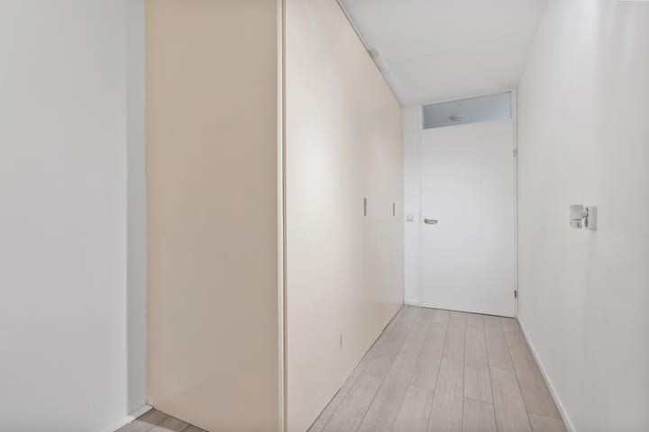 Photo 42 of Jerseystraat 93