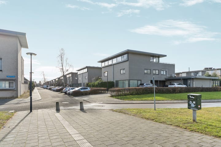 Photo 45 of Jerseystraat 93