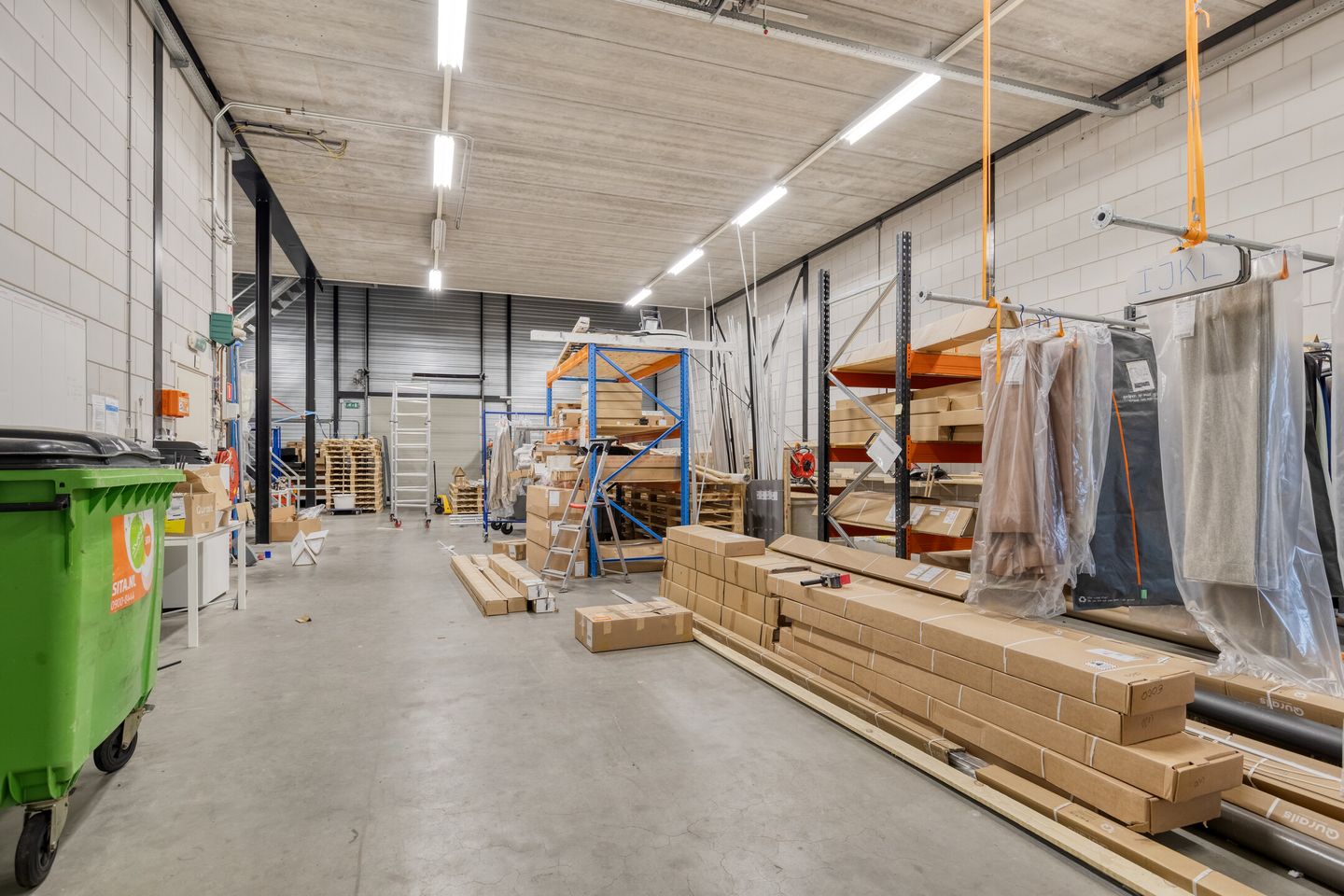 View photo 3 of Curieweg 6-B