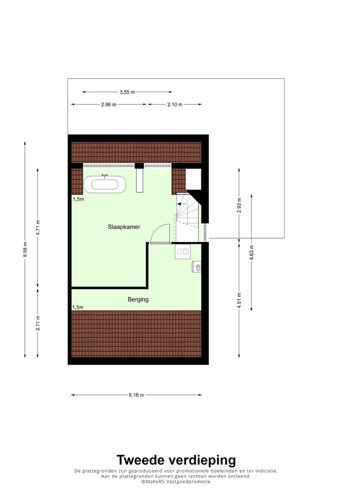 Well-maintained semi-detached house with four bedrooms and sunny west-facing garden in child-friendly neighborhood — 54