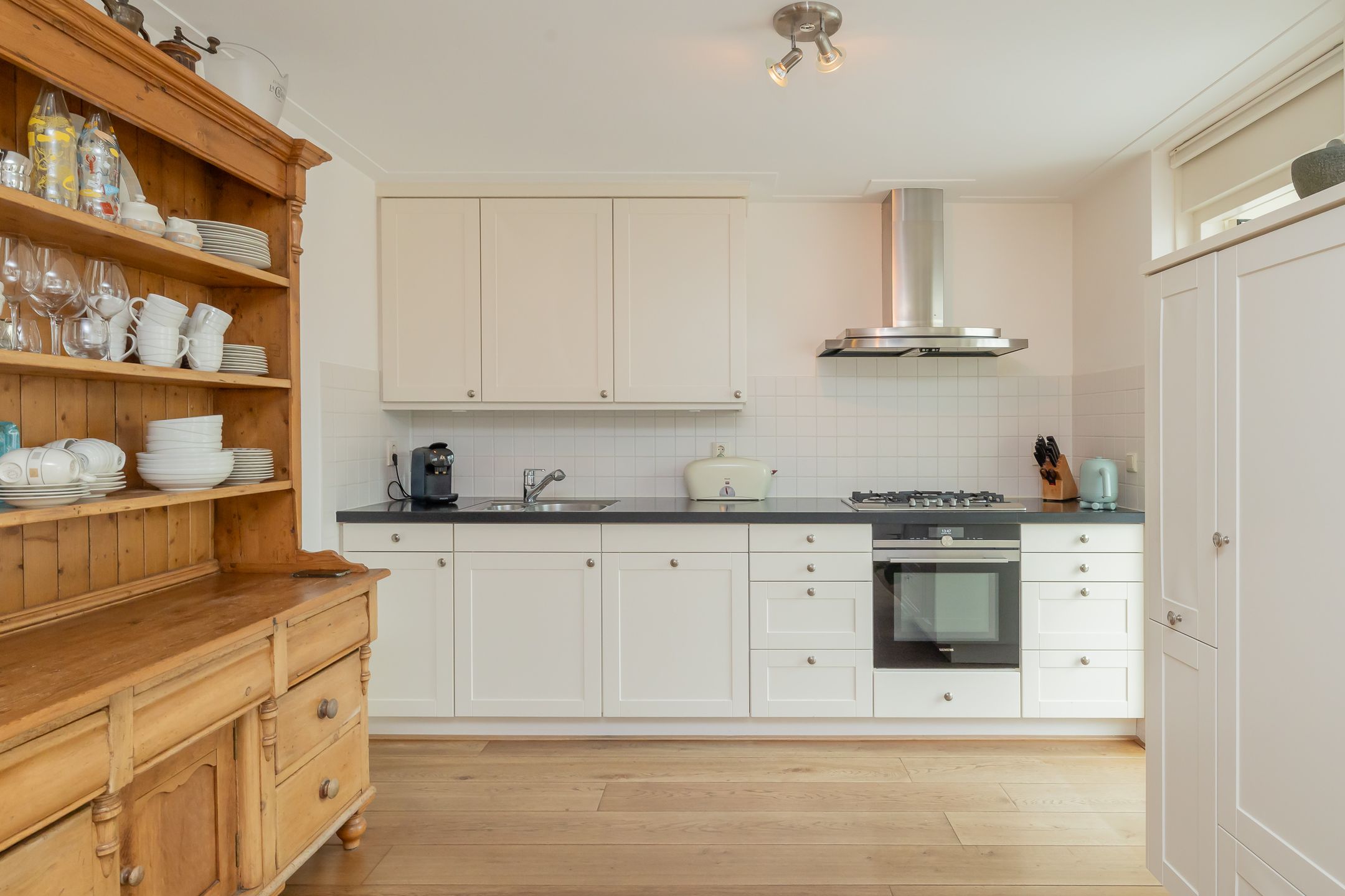 Foto 30 van Professor Zeemanstraat 53