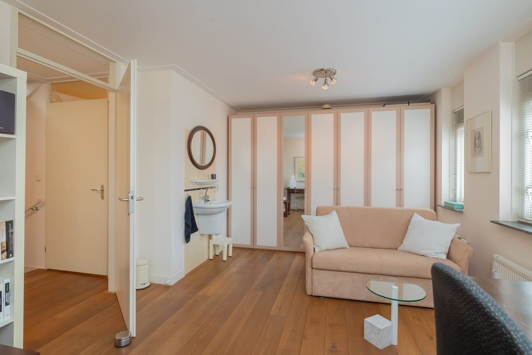 Foto 37 van Professor Zeemanstraat 53