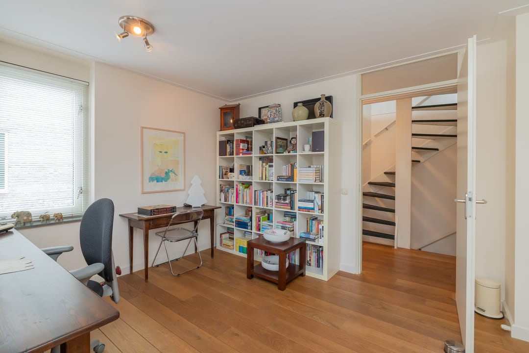 Foto 41 van Professor Zeemanstraat 53