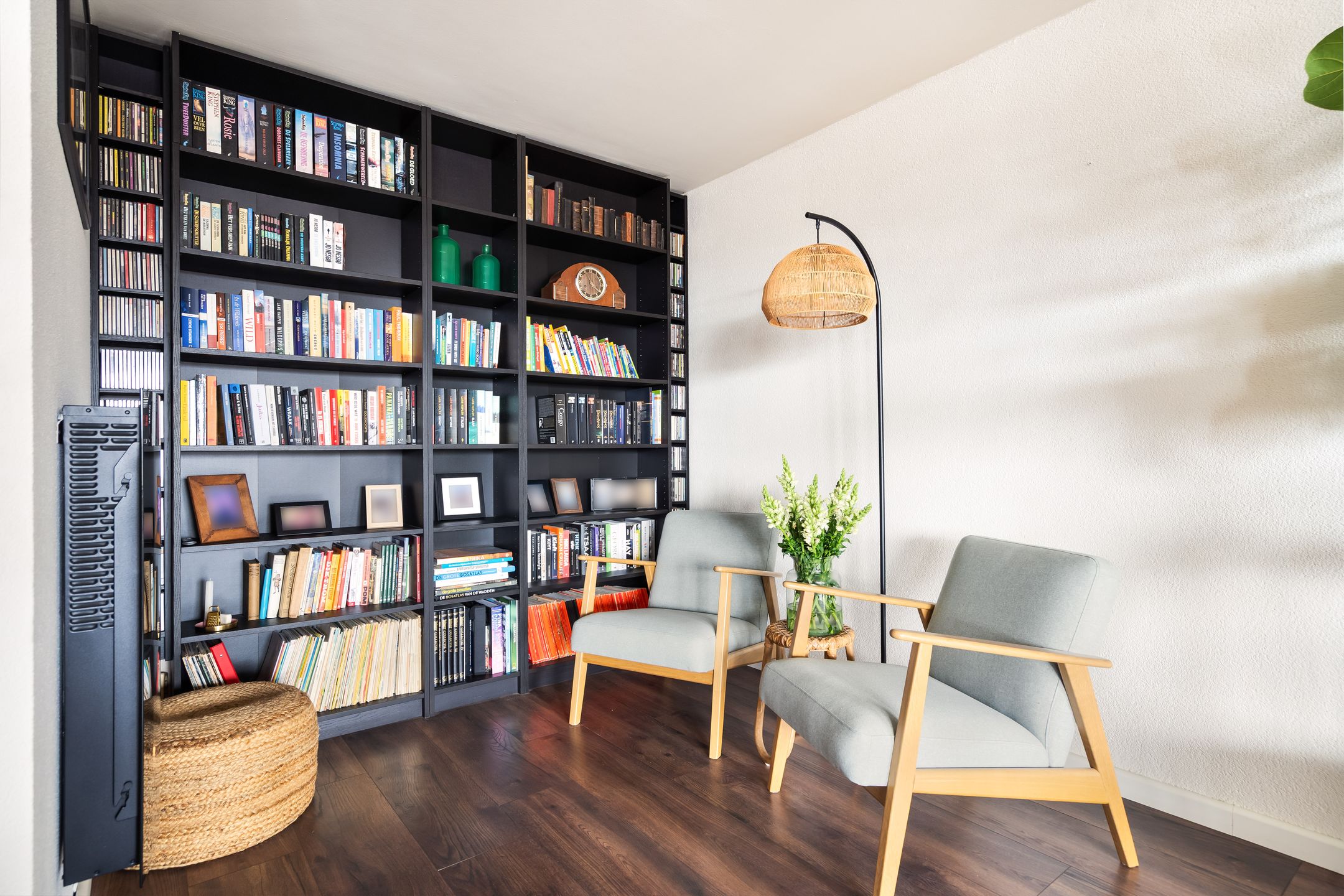 Photo 12 of Bronmos 48