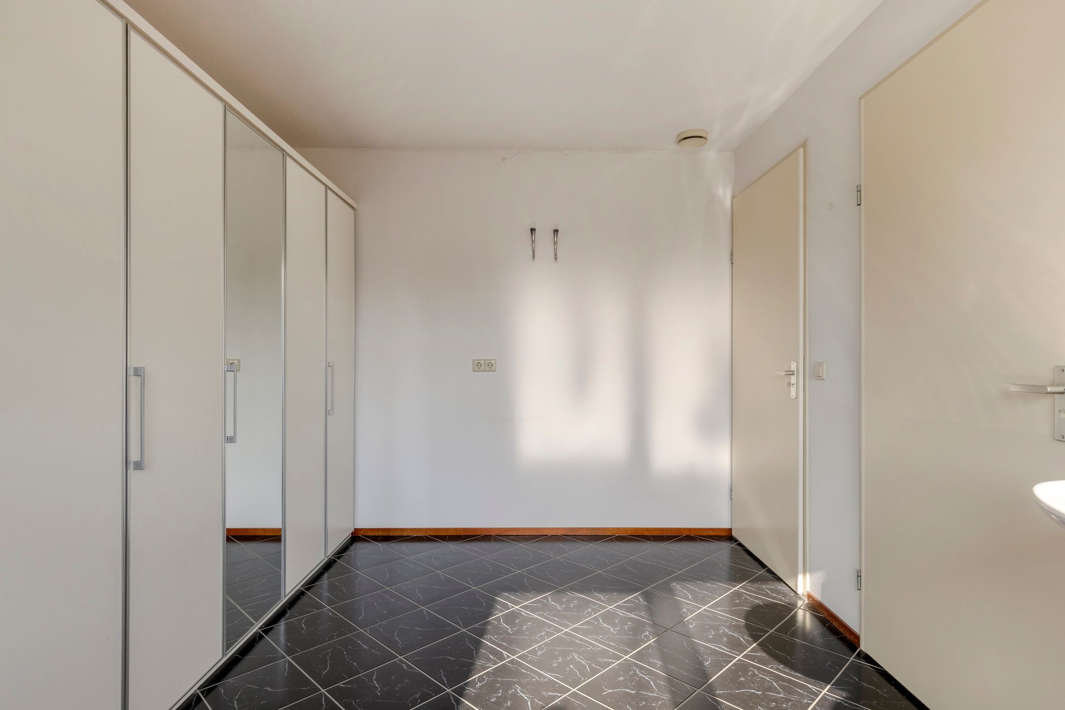 Foto 30 van John Lennonlaan 46