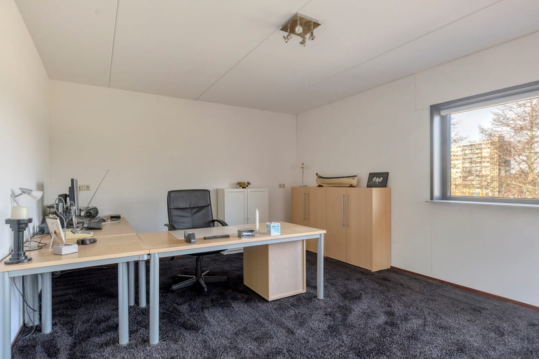 Foto 37 van John Lennonlaan 46