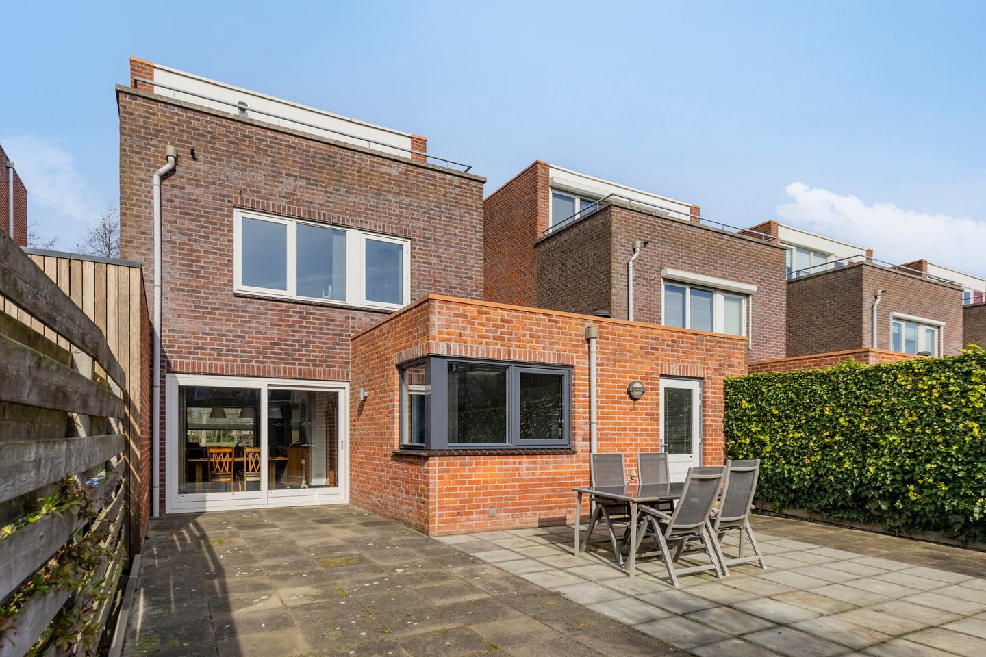 Foto 49 van John Lennonlaan 46