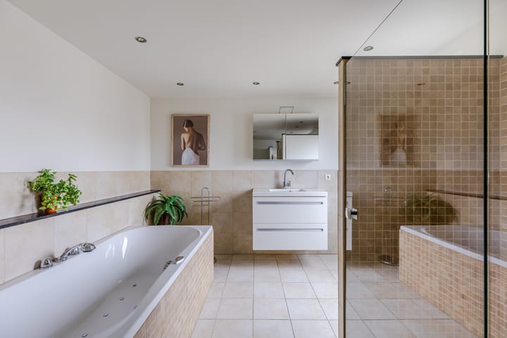 Photo 3 of Nellie van Kolstraat 22