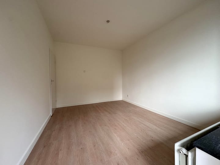 Photo 6 of Van Oldenbarneveltplaats 210