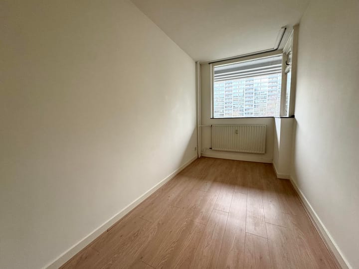 Photo 9 of Van Oldenbarneveltplaats 210