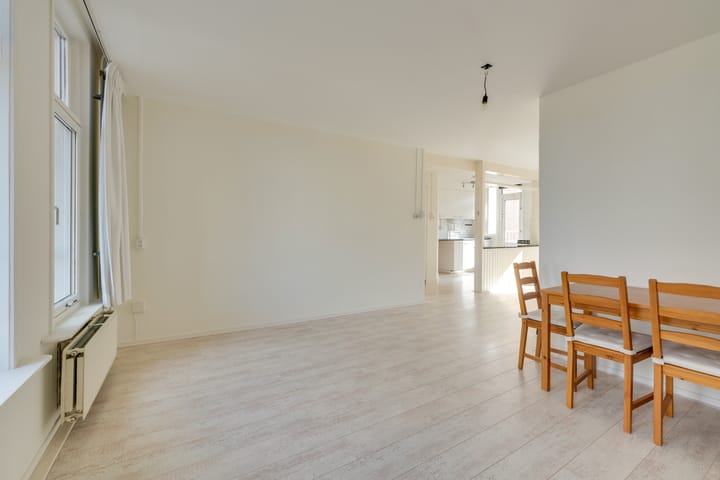 Photo 2 of Baarsstraat 35-1