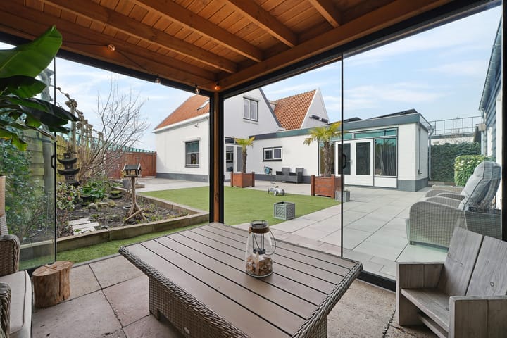 Photo 2 of Veerdam 4