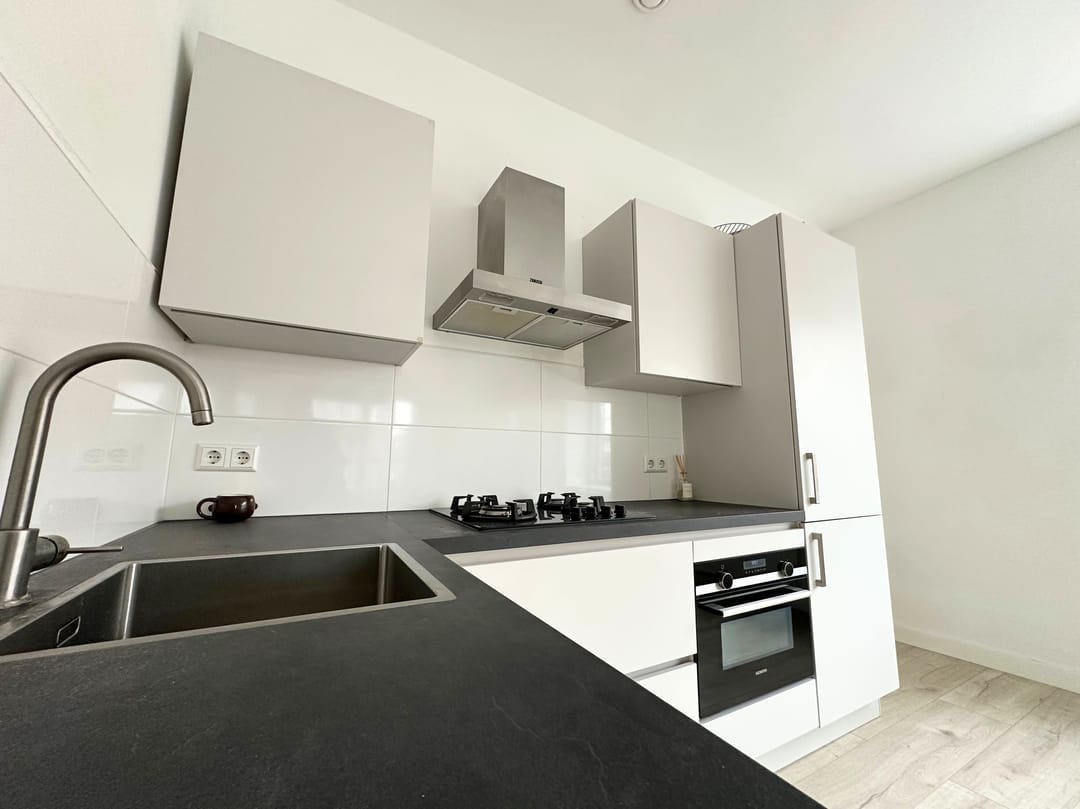 Photo 7 of Baanstraat 32-B