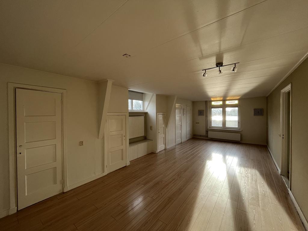 Photo 7 of Spoorstraat 17-A