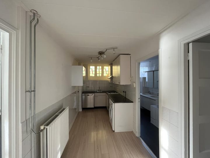 Foto 11 van Spoorstraat 17-A