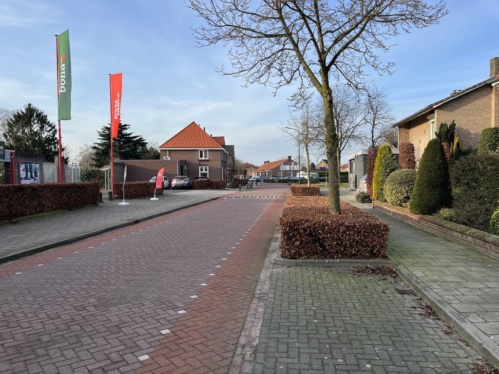 Photo 14 of Spoorstraat 17-A