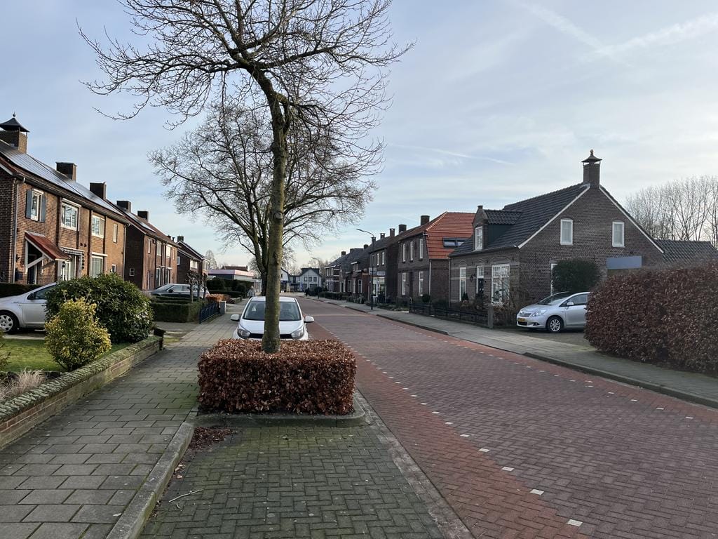 Photo 15 of Spoorstraat 17-A