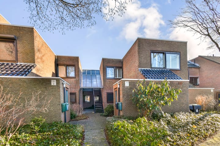 Photo 4 of Troelstraplein 8