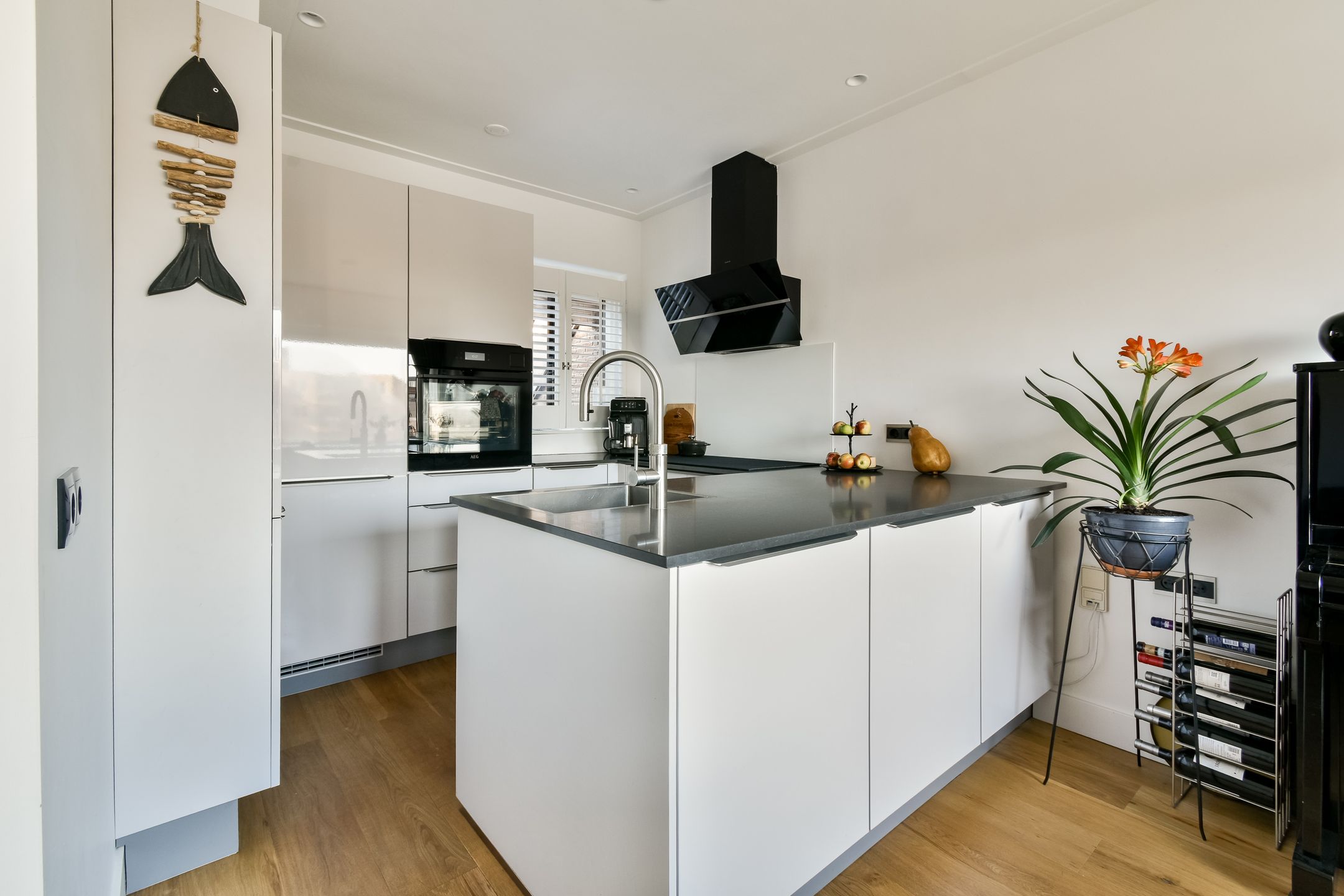 Photo 3 of Troelstraplein 8