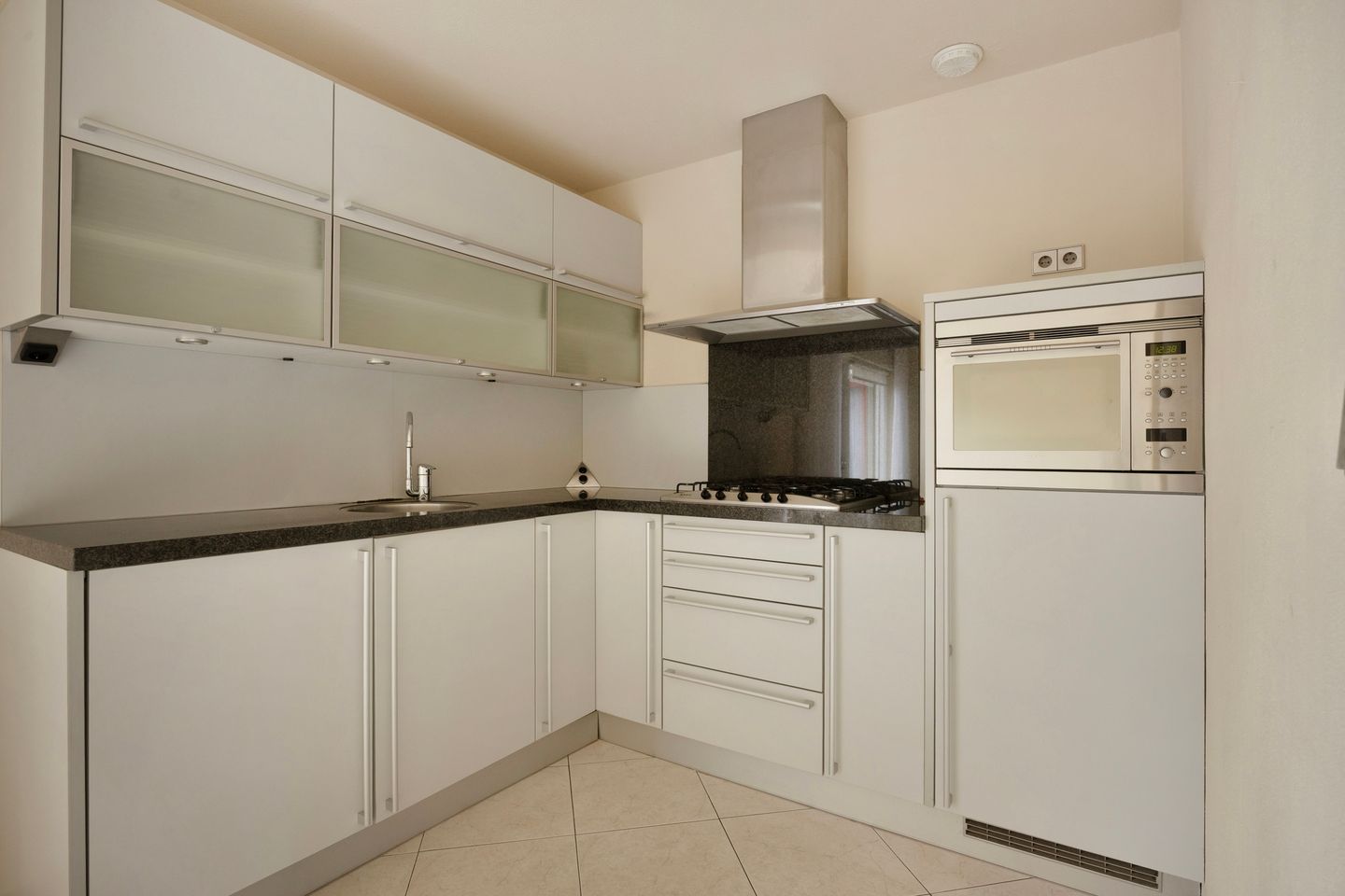 Foto 4 van Schoutstraat 13