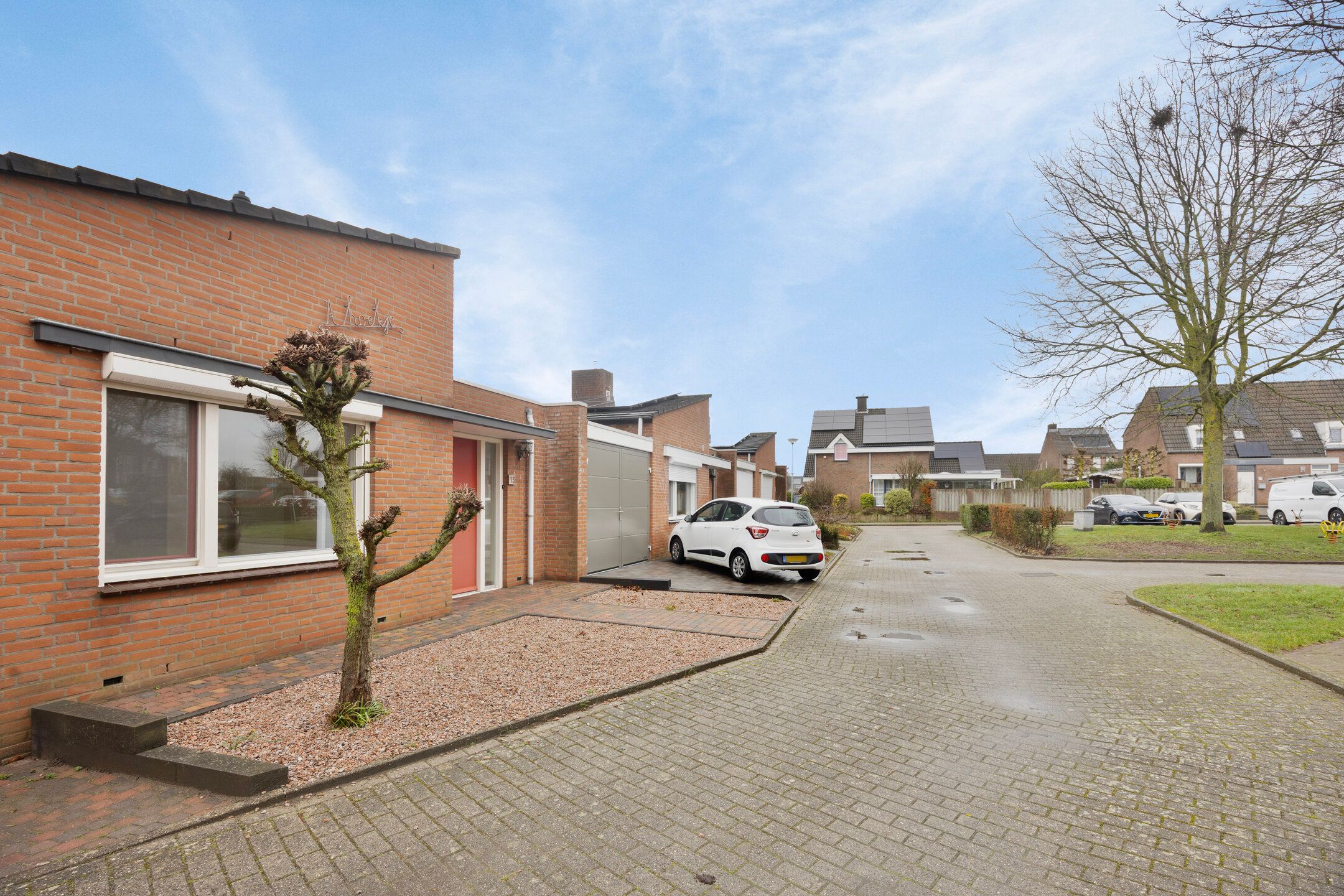 Foto 9 van Schoutstraat 13