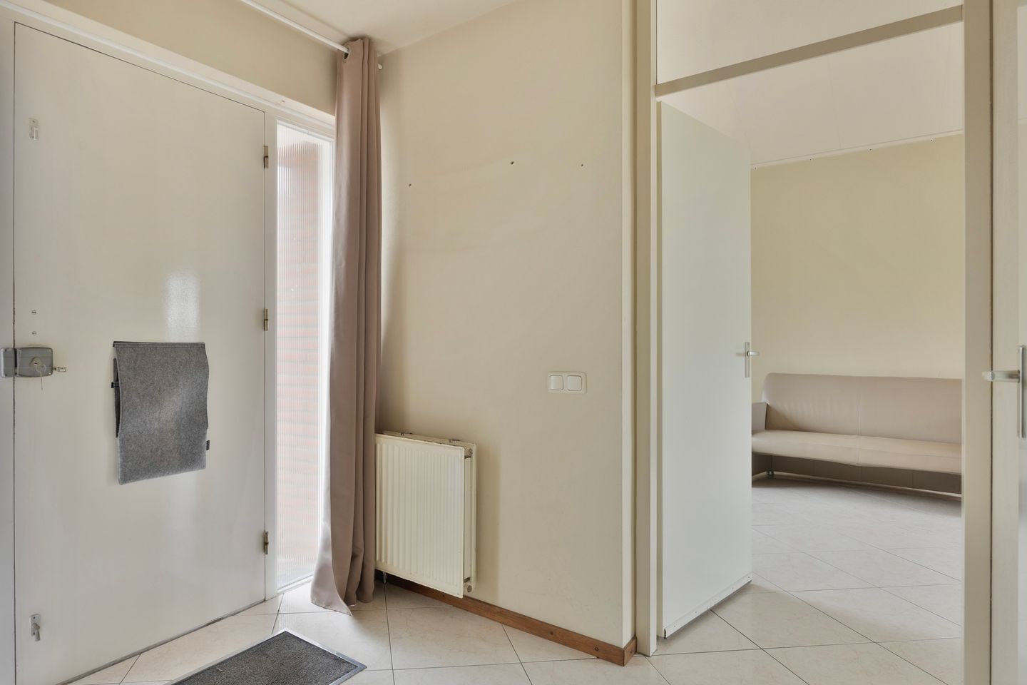 Foto 10 van Schoutstraat 13