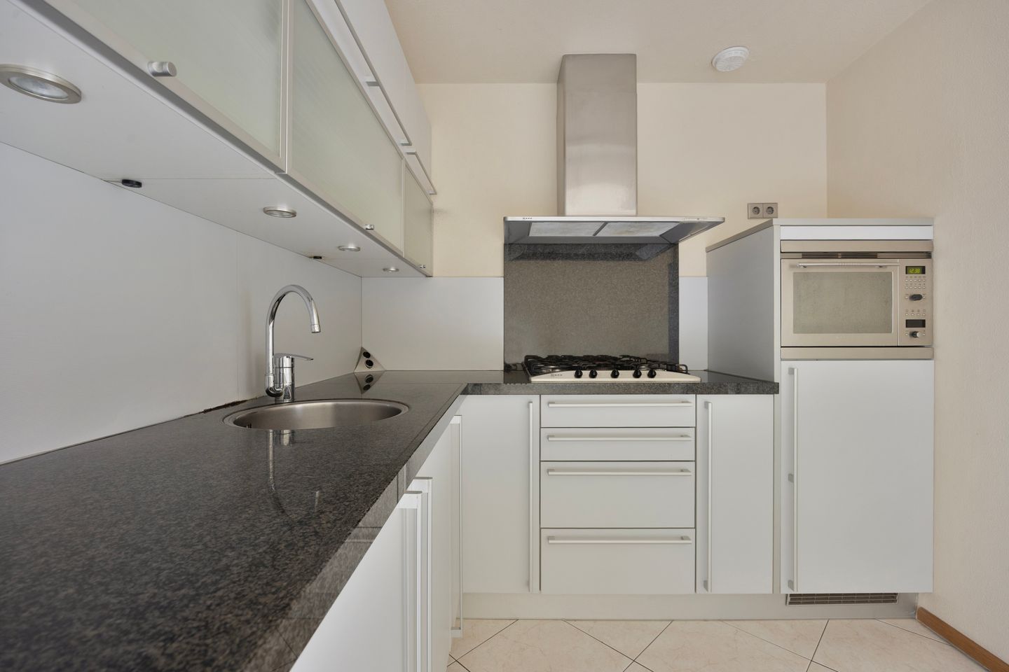 Foto 14 van Schoutstraat 13