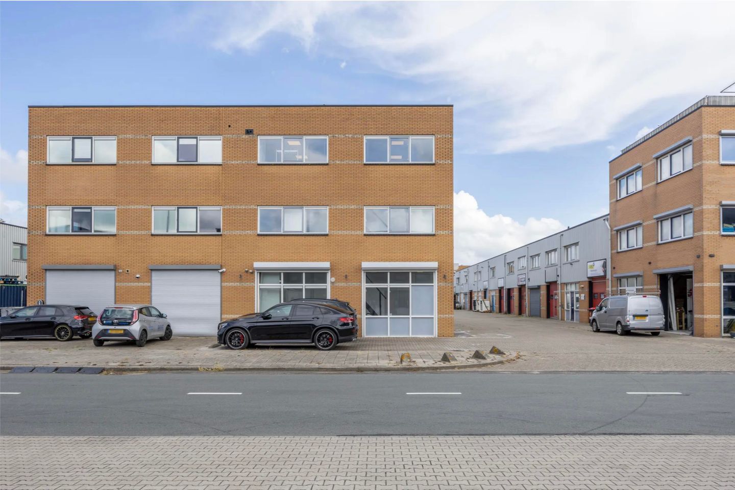 View photo 3 of Schellingweg 17-C