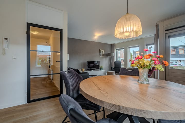 Photo 2 of Venne 160