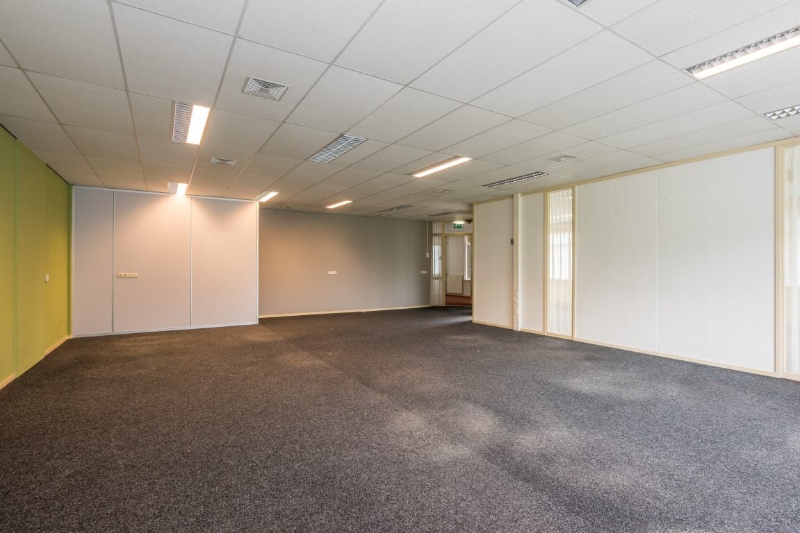 Bekijk foto 2 van Kattestaart 15