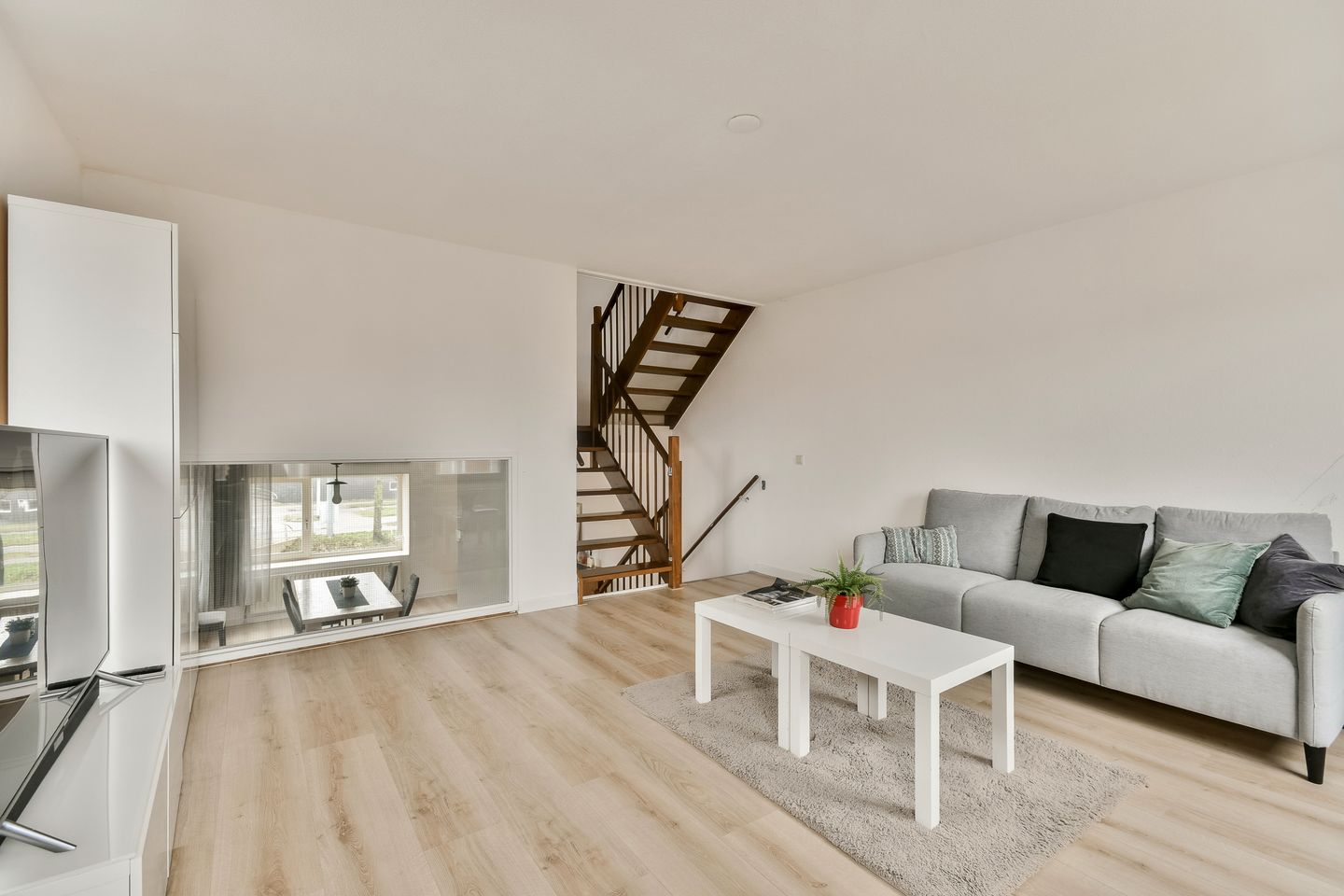 Spacious split-level corner home with park views in Amsterdam De Aker — 19