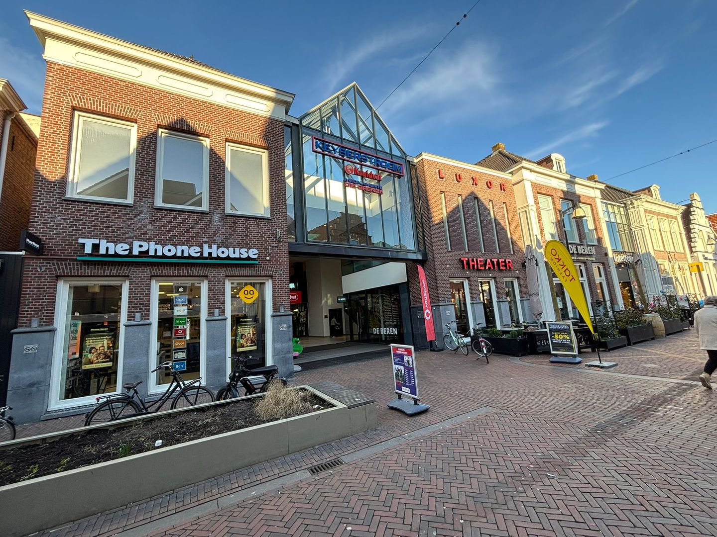 View photo 1 of Kruisstraat 14