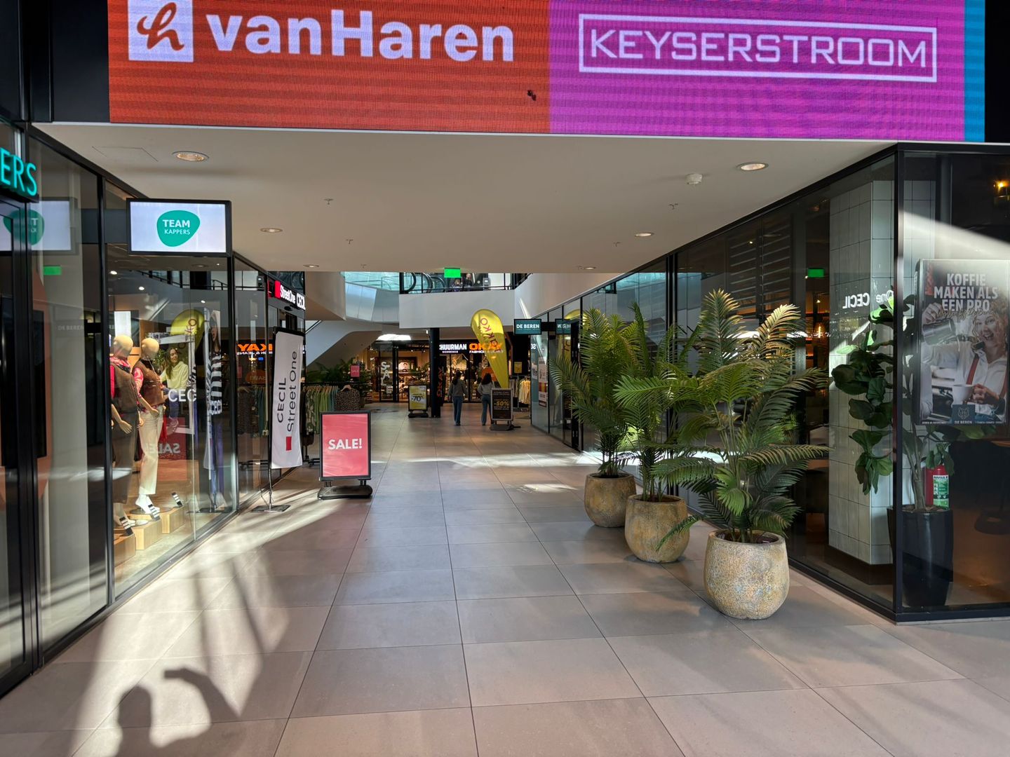 View photo 4 of Kruisstraat 14