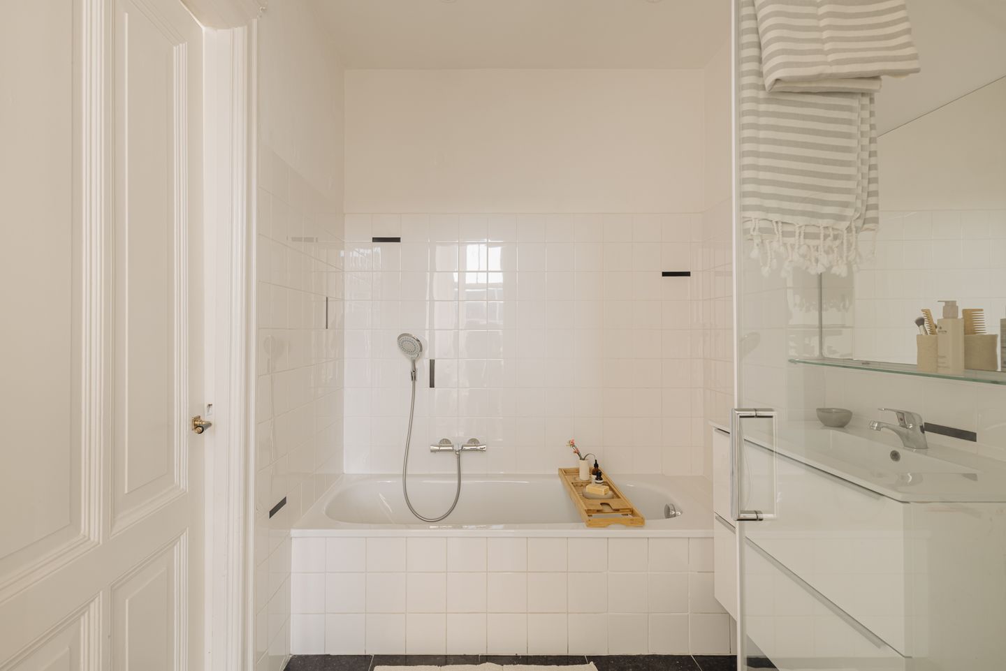 Foto 20 van Overtoom 14-2