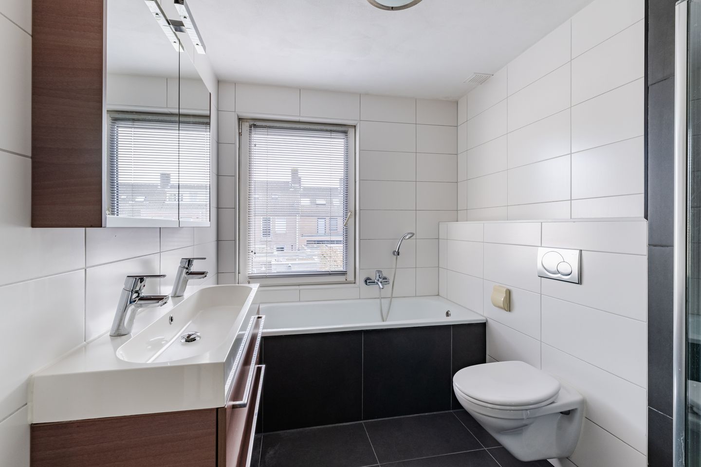 Photo 4 of Torenakker 2