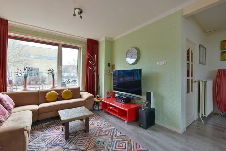 Foto 4 van van Oostzanenstraat 2