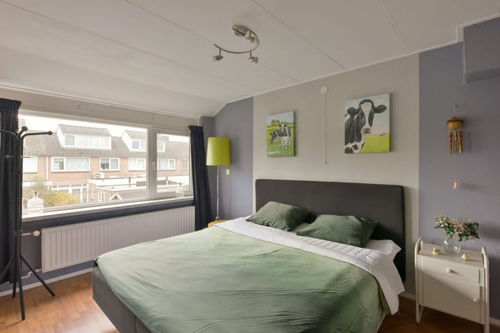 Comfortable terraced home with work space in Hoorn Noord — 25
