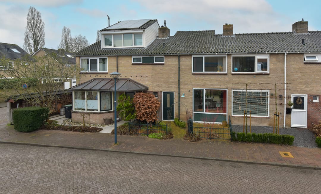 Foto 23 van van Oostzanenstraat 2