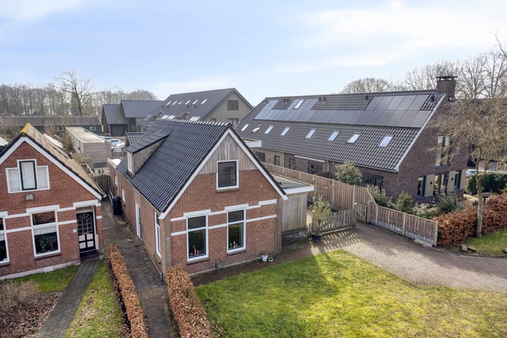 Foto 2 van Heuvelenweg 13