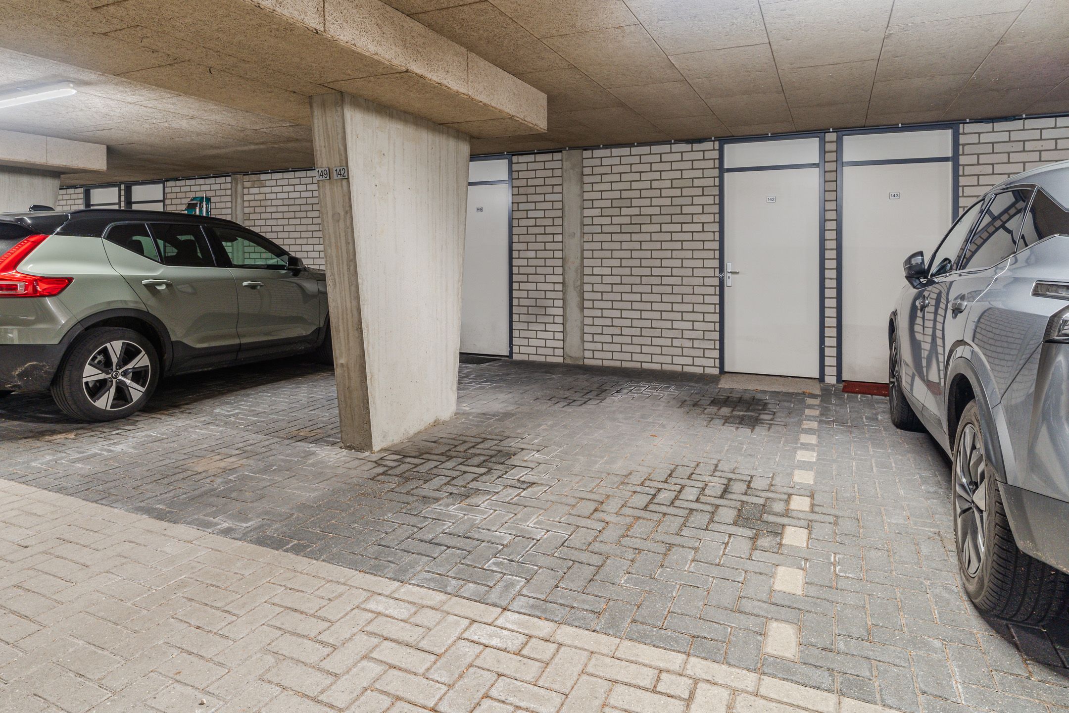 Photo 30 of De Reijenburg 142
