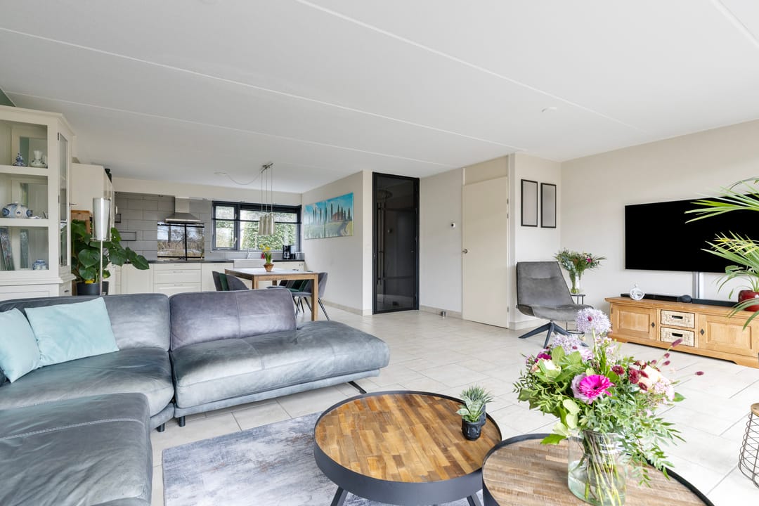 Foto 13 van Lotusstraat 16