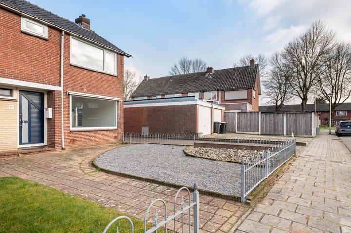 Photo 4 of Herman Kruyderlaan 1